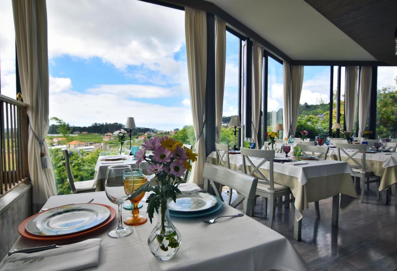 Quinta De San Amaro Rias Baixas Hotel Meano ภายนอก รูปภาพ